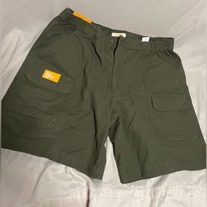Savane Men’s Army Green Hiking Shorts Size 38 Waist NWT